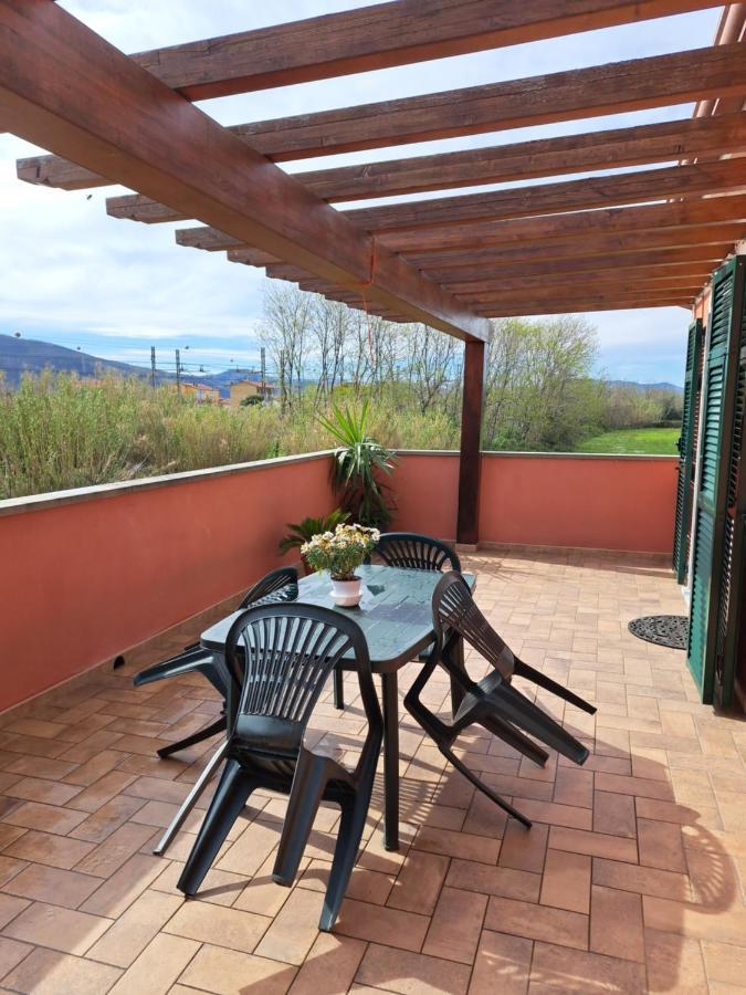 Caniparola di Fosdinovo Il Casale Rosso Monolocale Cinque Terre-Toscana מראה חיצוני תמונה